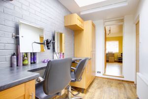 Photo 24- click for photo gallery